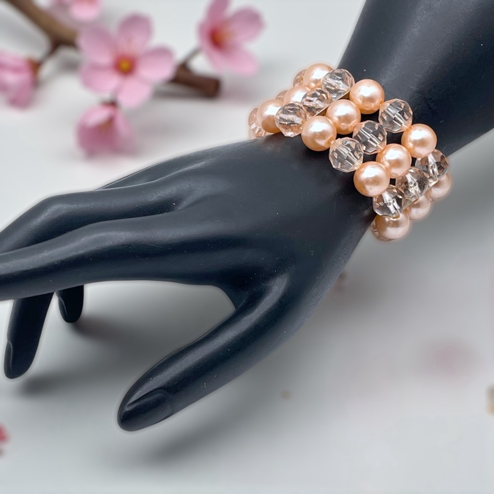 Pretty in Pink Multi Strand Faux Pearl and Faceted Beads Stretch Bracelet Estate